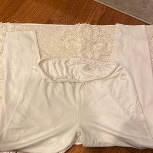 Chill Chasers size large new pants.